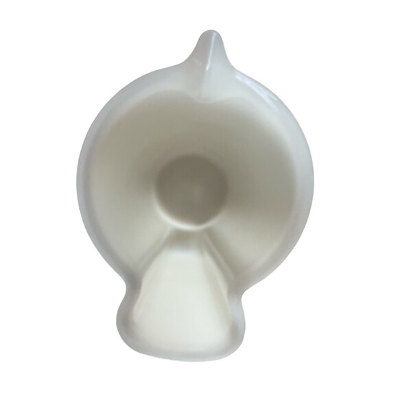 Vintage Tupperware 2 Quart Drink Pitcher With Lid - Picture 6 of 7